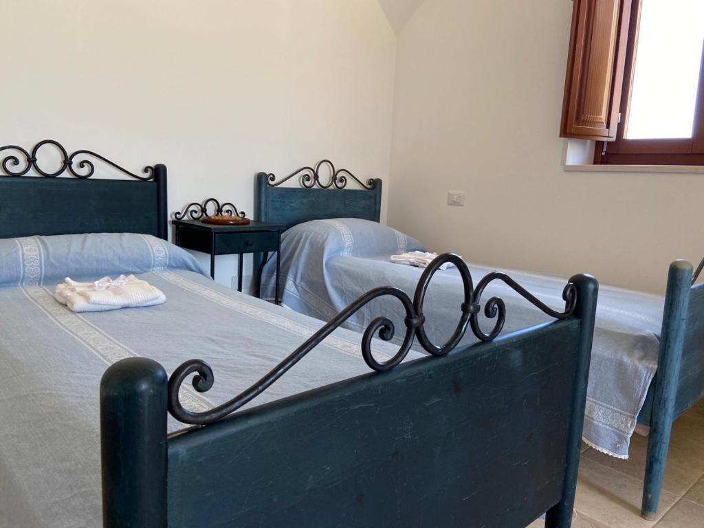 I Trulli Del Mulino Villa Locorotondo Bagian luar foto